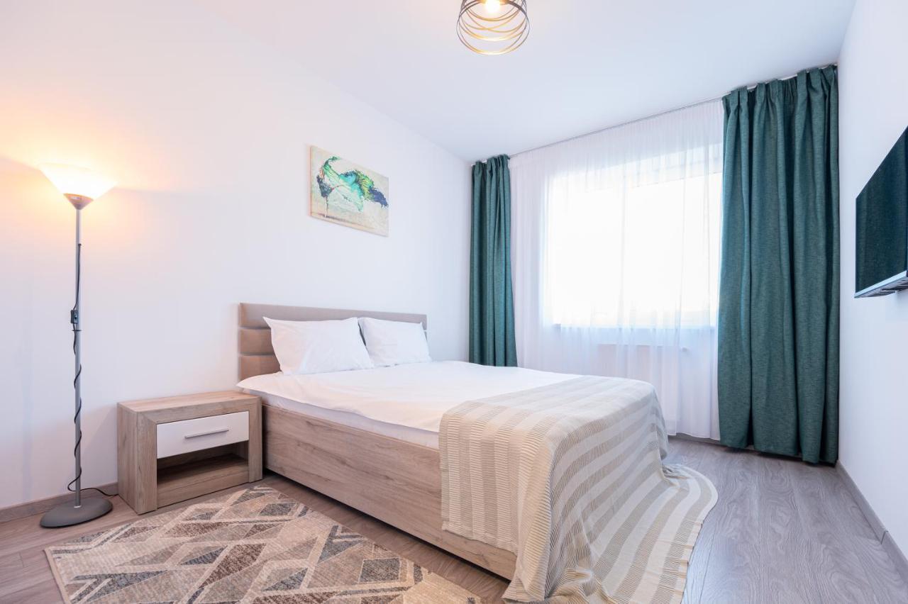 Ferienwohnung Serene Flat Oradea Exterior foto
